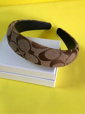 Coach SIGNATURE HEADBAND